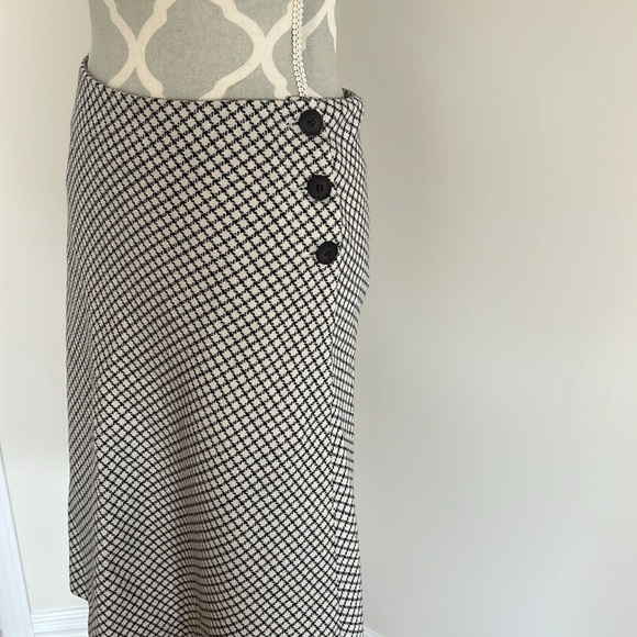 Mudo Collection midi %25 wool skirt good with long boots! EU 36 - Picture 3 of 4